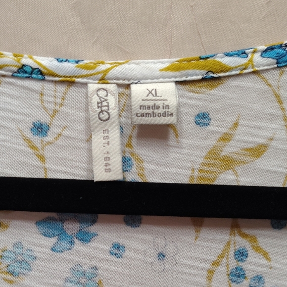 Floral Blue and White Women's Top - Picture 2 of 3